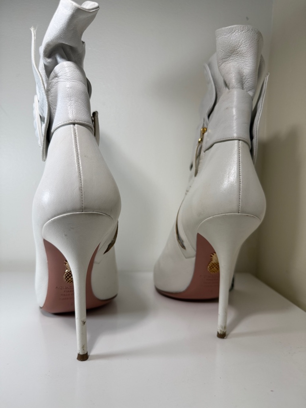 Aquazzura White Pointed-Toe Stiletto Ankle Boots with Buckle Strap, size 40 - Picture 14 of 16